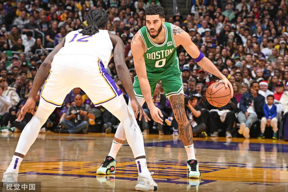 星光熠熠的 星光熠熠的